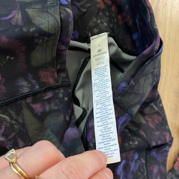 EUC Lululemon Midnight Floral Leggings. 4 - Picture 3 of 4